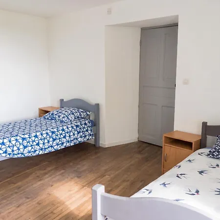 Holiday home Charmante A Avec Jardin Et Terrasse *