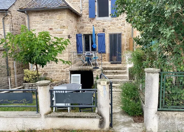 Charmante A Avec Jardin Et Terrasse